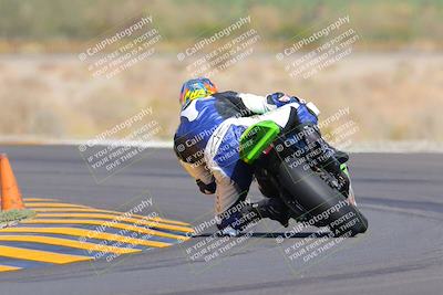 media/Oct-09-2022-SoCal Trackdays (Sun) [[95640aeeb6]]/Turn 14 Backside (1125am)/